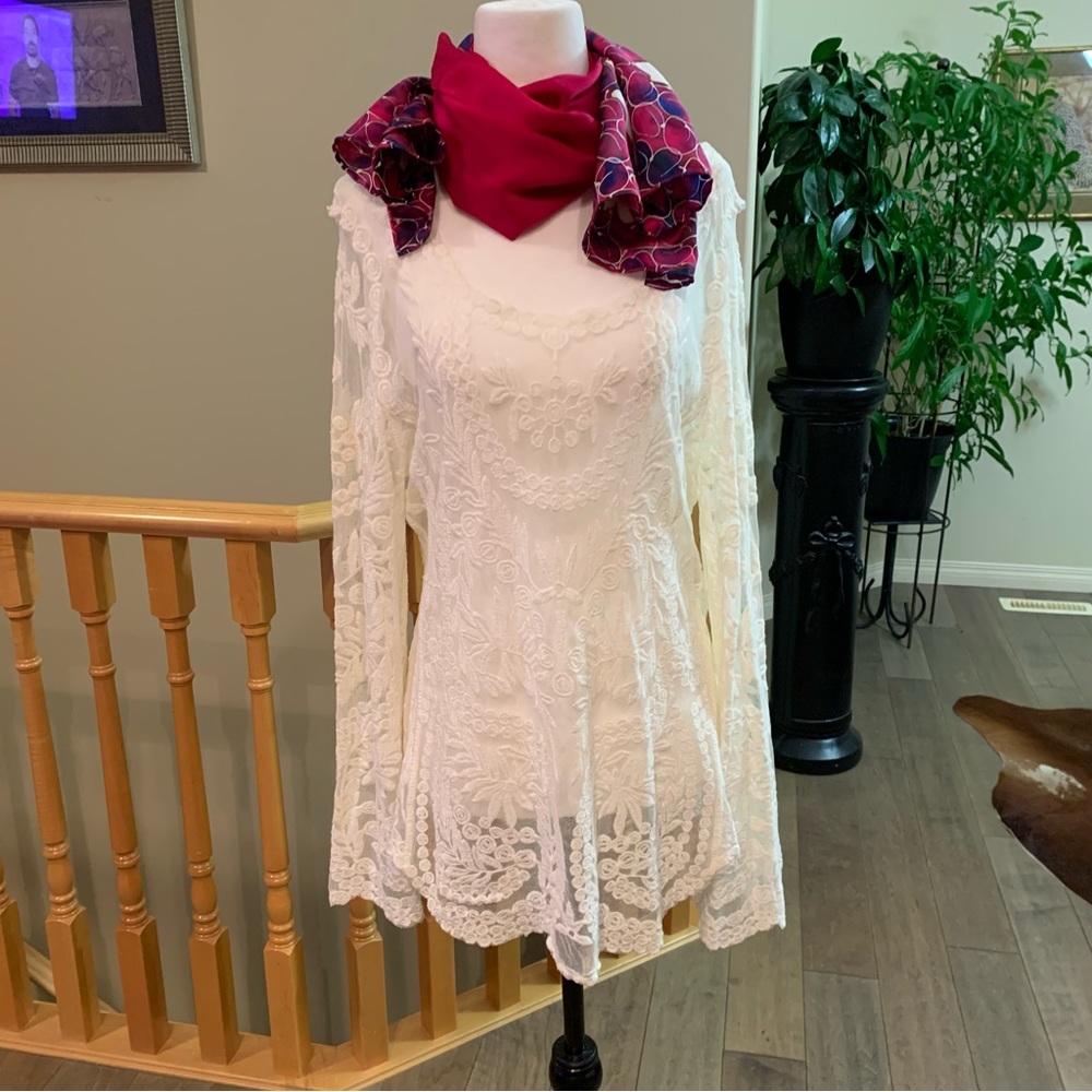 Embroidered sheet top